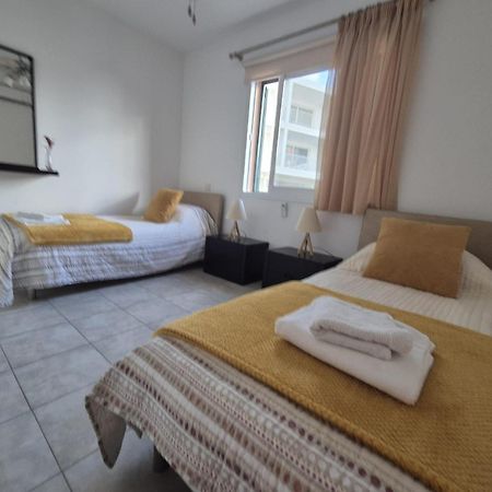 2 Bedroom Townhouse Lower Peyia Paphos Cyprus Exterior photo