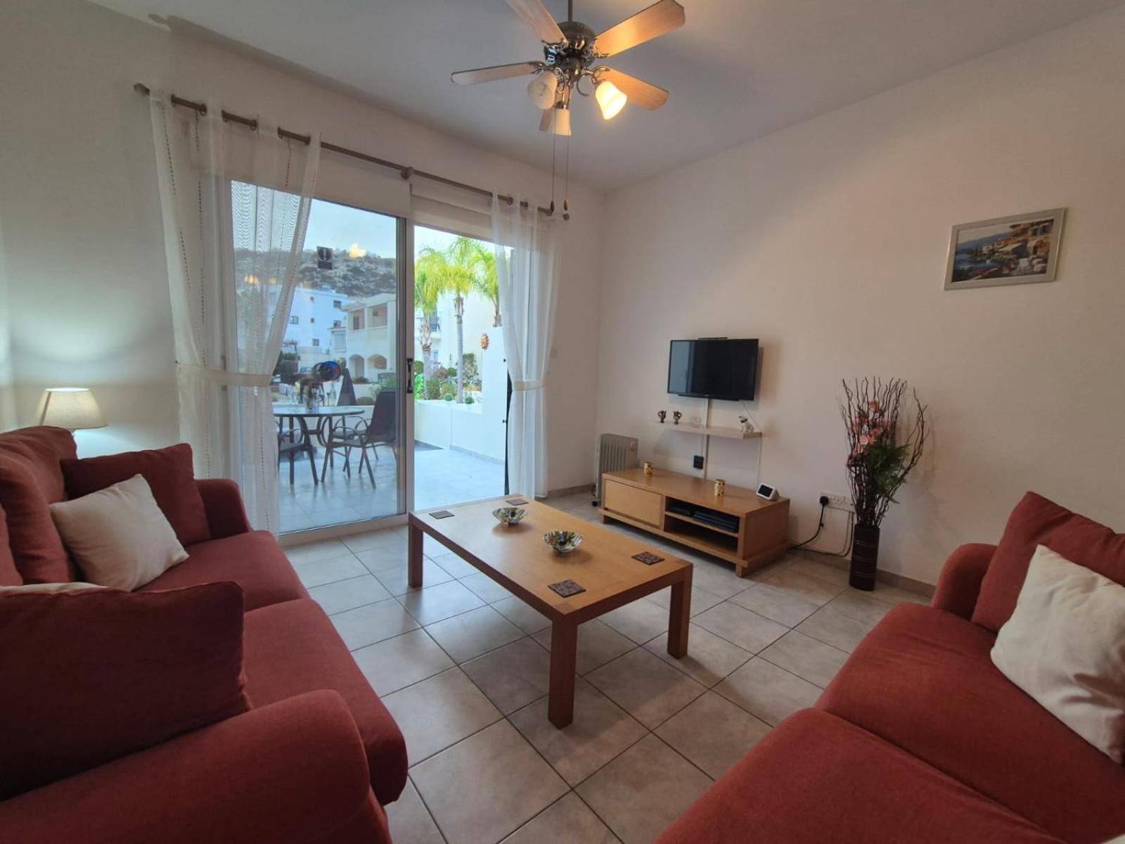 2 Bedroom Townhouse Lower Peyia Paphos Cyprus Exterior photo