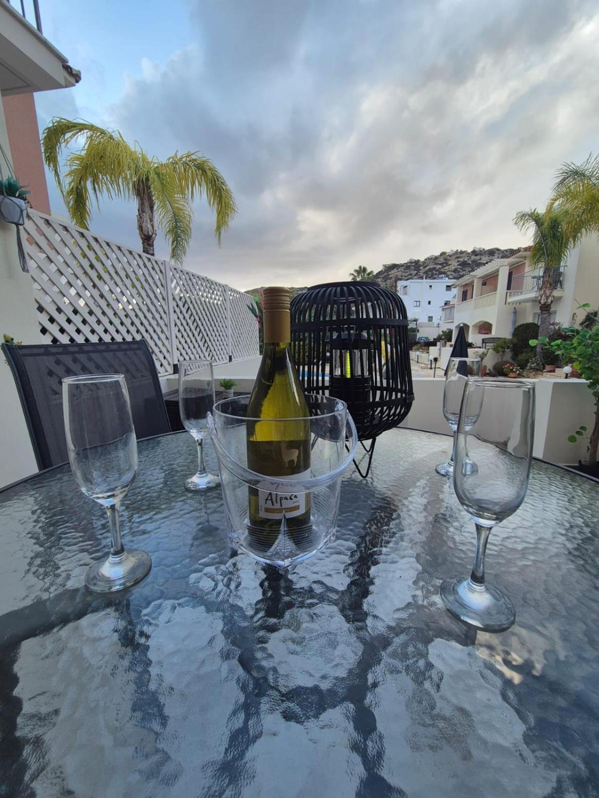 2 Bedroom Townhouse Lower Peyia Paphos Cyprus Exterior photo